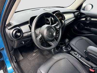 2023 MINI HARDTOP 4 DOOR Base