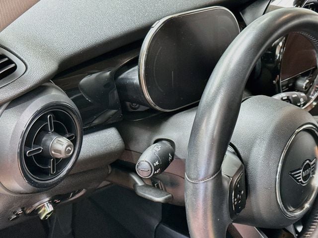 2024 MINI HARDTOP 2 DOOR Signature