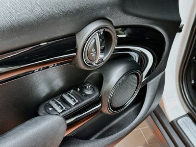 2024 MINI HARDTOP 4 DOOR Signature