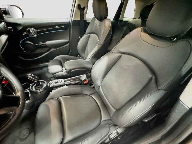 2024 MINI HARDTOP 4 DOOR Signature