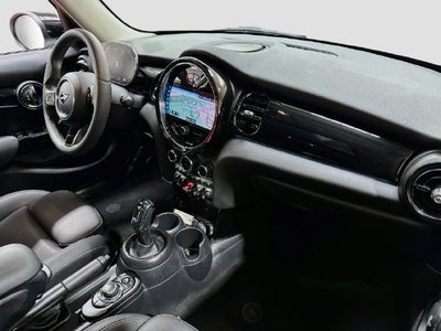 2024 MINI HARDTOP 4 DOOR Signature