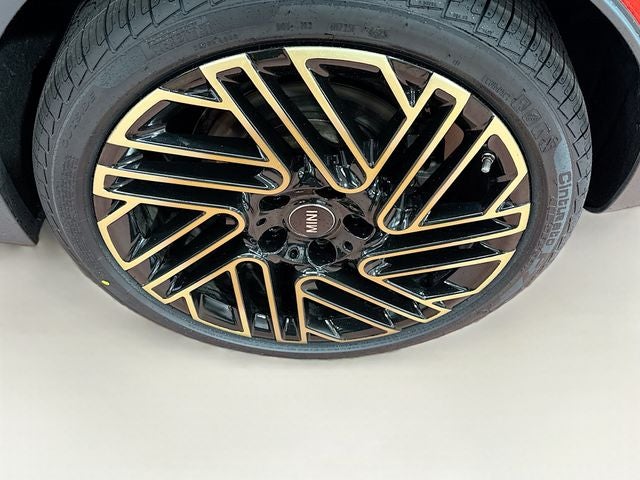 2023 MINI CLUBMAN Cooper S