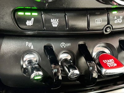 2023 MINI CLUBMAN Iconic