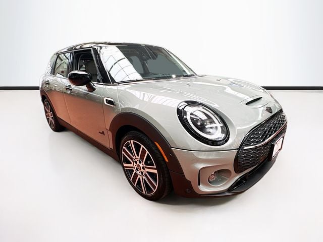 2023 MINI CLUBMAN Iconic