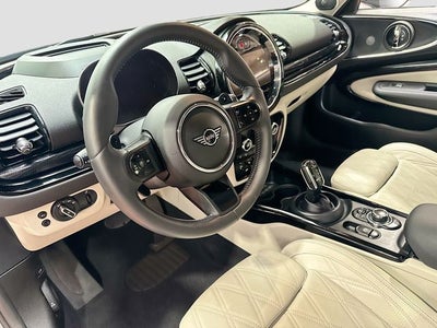 2023 MINI CLUBMAN Iconic