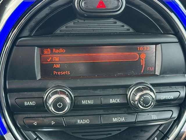 2015 MINI Cooper Base