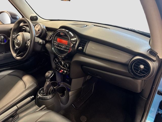 2015 MINI HARDTOP 2 DOOR Base