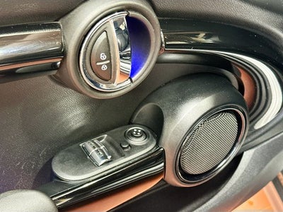 2021 MINI HARDTOP 2 DOOR Cooper SE