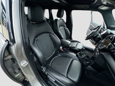 2016 MINI Cooper S Base