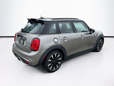 2016 MINI Cooper S Base