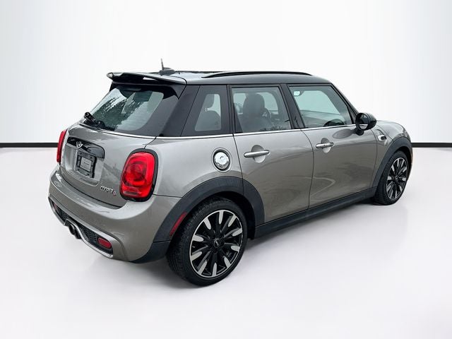 2016 MINI Cooper S Base
