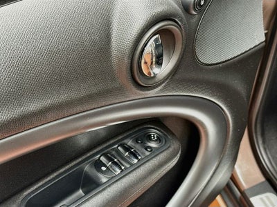 2015 MINI COUNTRYMAN Base