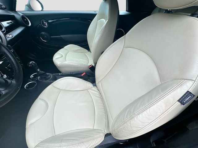 2012 MINI CONVERTIBLE Base