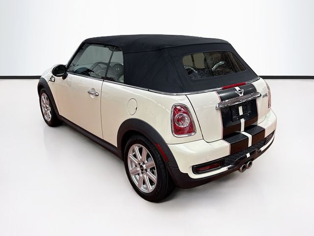 2012 MINI CONVERTIBLE Base