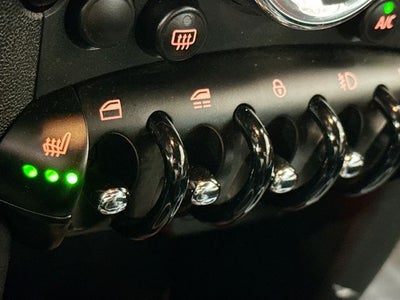 2015 MINI CONVERTIBLE Base