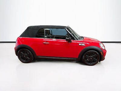 2015 MINI CONVERTIBLE Base