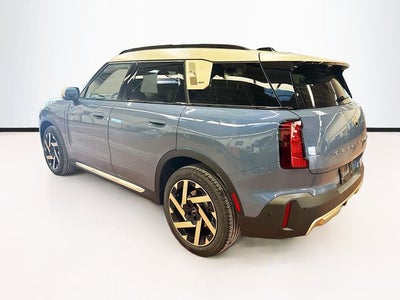 2026 MINI COUNTRYMAN ICONIC