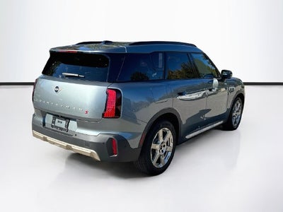 2025 MINI COUNTRYMAN Iconic