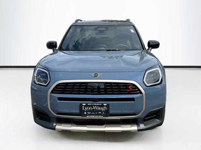 2027 MINI COUNTRYMAN ICONIC