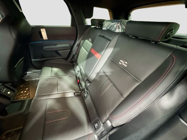 2027 MINI COUNTRYMAN ICONIC