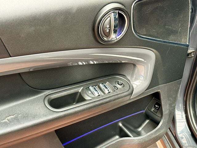 2018 MINI COUNTRYMAN Base