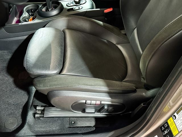 2020 MINI John Cooper Works Countryman Base