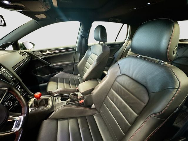 2016 Volkswagen Golf GTI Base