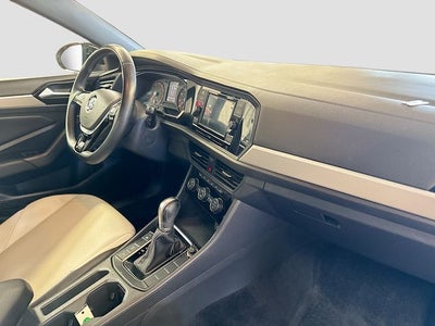 2019 Volkswagen Jetta R-Line