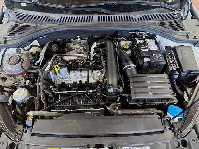 2019 Volkswagen Jetta R-Line