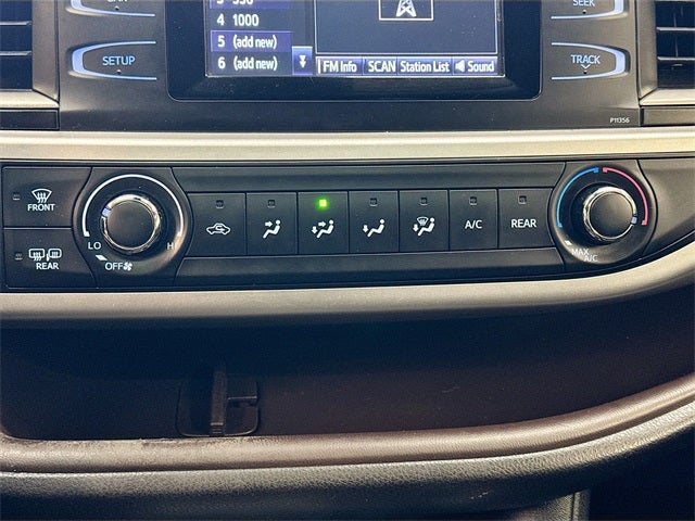 2018 Toyota Highlander Base