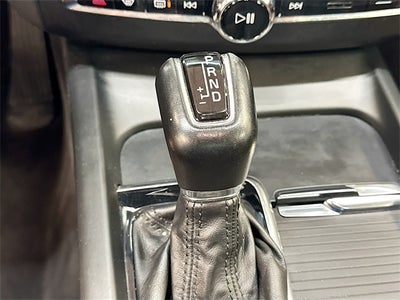 2019 Volvo XC60 T5 Momentum