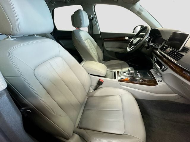 2020 Audi Q5 45 Premium Plus quattro