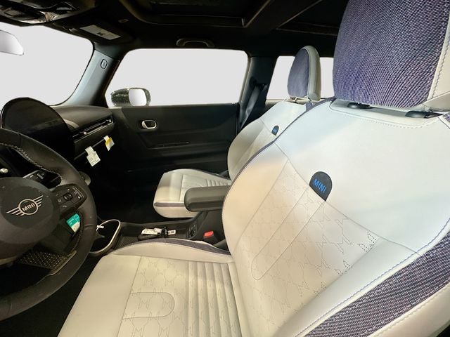 2026 MINI 2 DOOR SIGNATURE PLUS