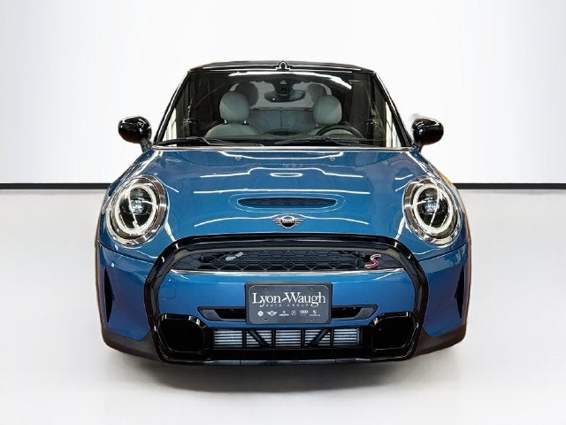2024 MINI CONVERTIBLE Signature