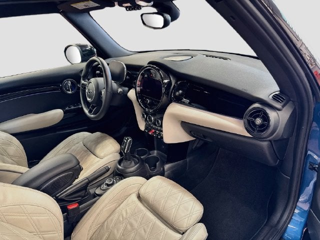 2024 MINI CONVERTIBLE Signature