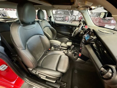 2022 MINI Cooper S Signature