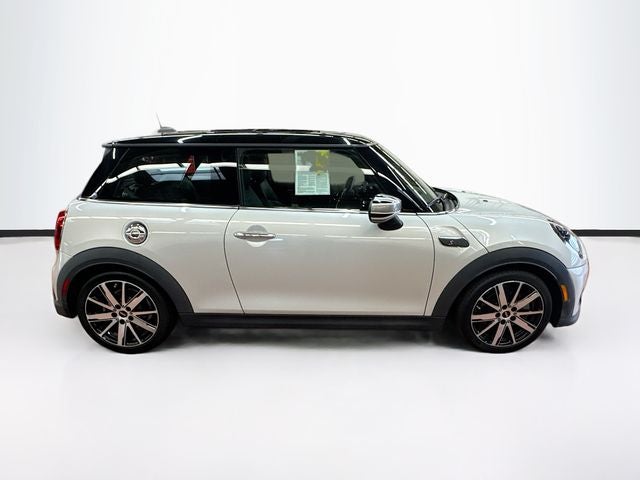 2022 MINI HARDTOP 2 DOOR SIGNATURE