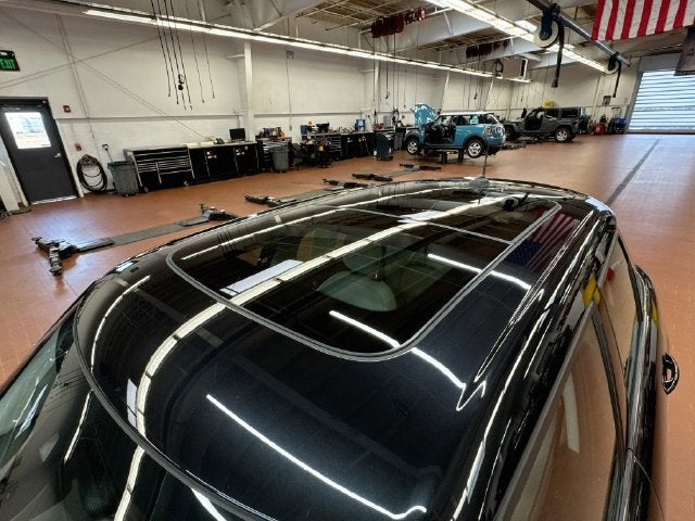 2024 MINI HARDTOP 4 DOOR Iconic