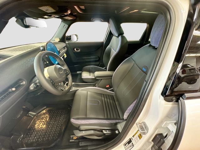 2026 MINI 4 DOOR ICONIC