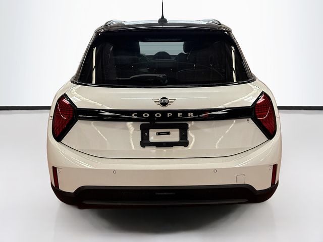 2026 MINI 4 DOOR ICONIC