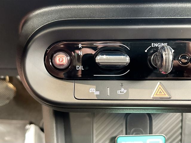 2026 MINI 4 DOOR ICONIC