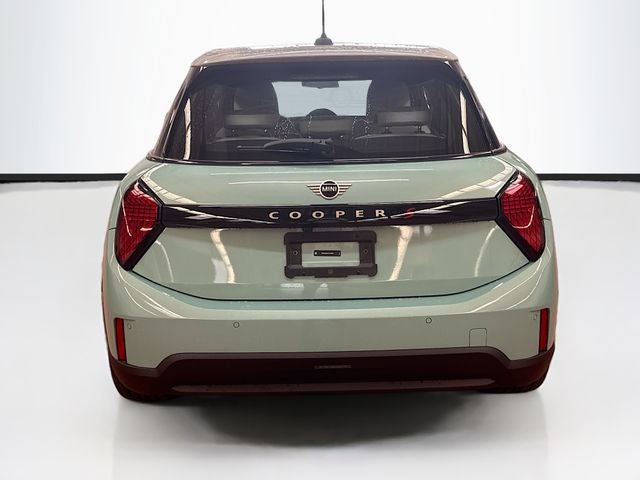 2026 MINI 4 DOOR SIGNATURE PLUS