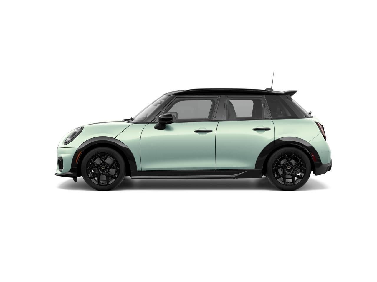 2026 MINI 4 DOOR ICONIC