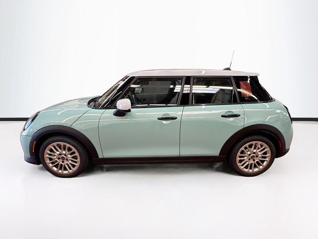 2026 MINI 4 DOOR ICONIC