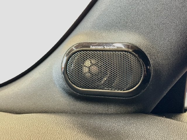 2021 MINI CONVERTIBLE Iconic