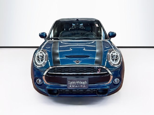 2021 MINI CONVERTIBLE Iconic