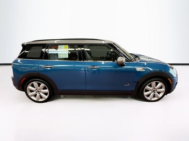 2023 MINI CLUBMAN Cooper S