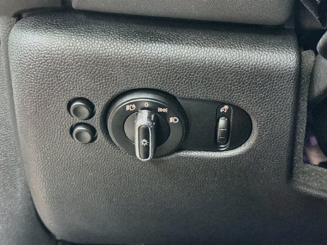 2019 MINI HARDTOP 2 DOOR Classic
