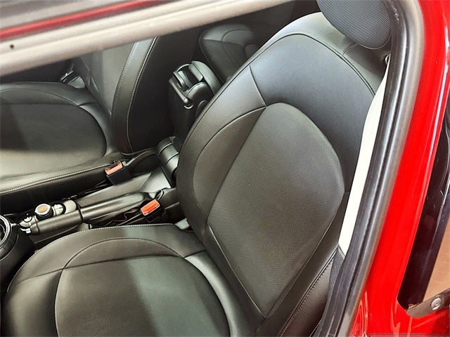 2017 MINI Cooper Base