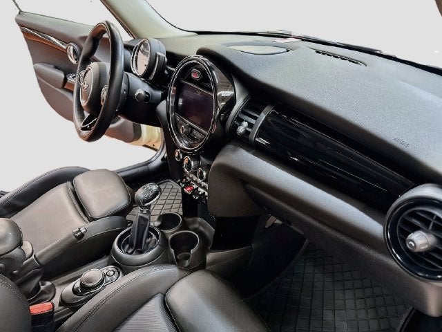 2019 MINI HARDTOP 4 DOOR Oxford Edition